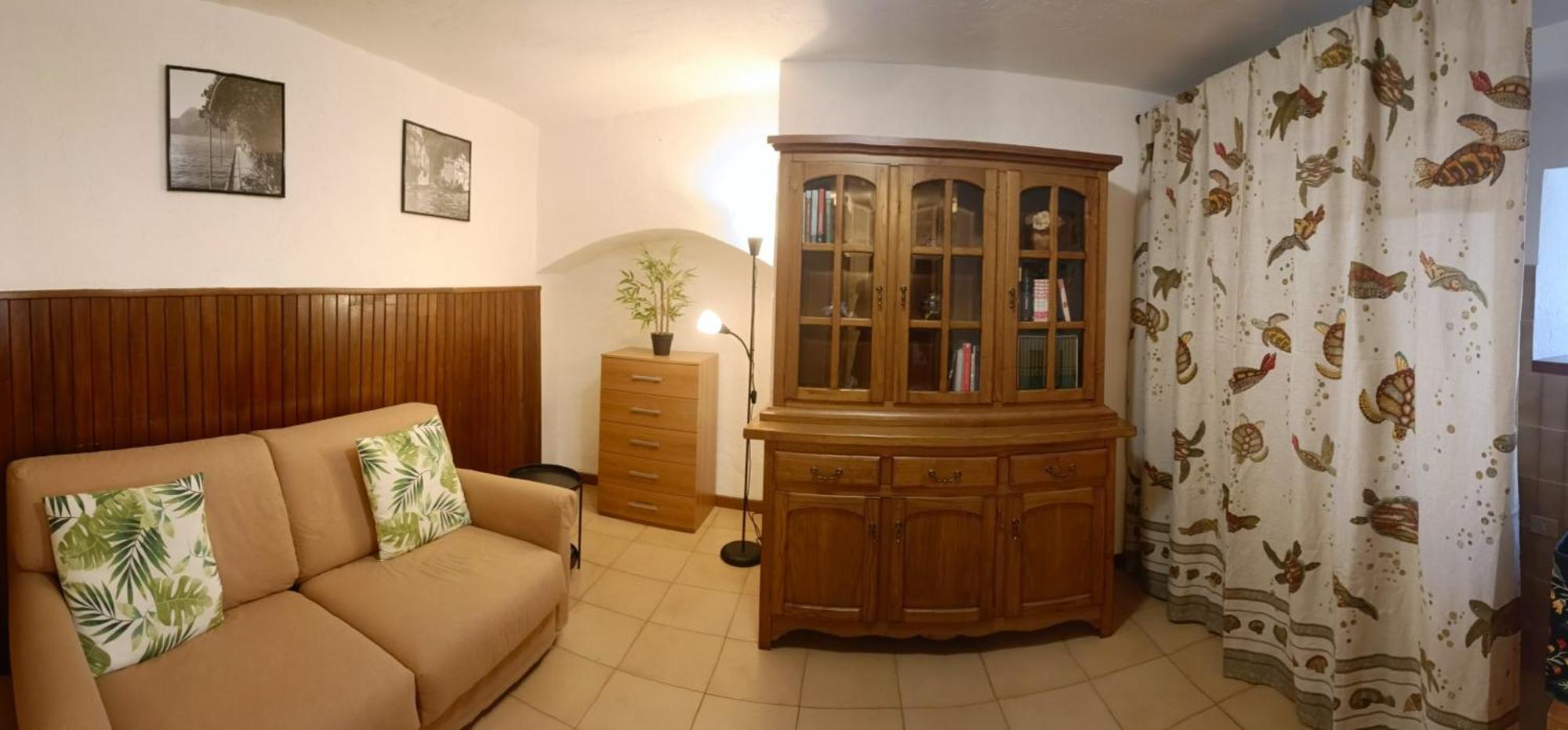 Riva Bianca Castle Holiday Home Lierna Exterior photo